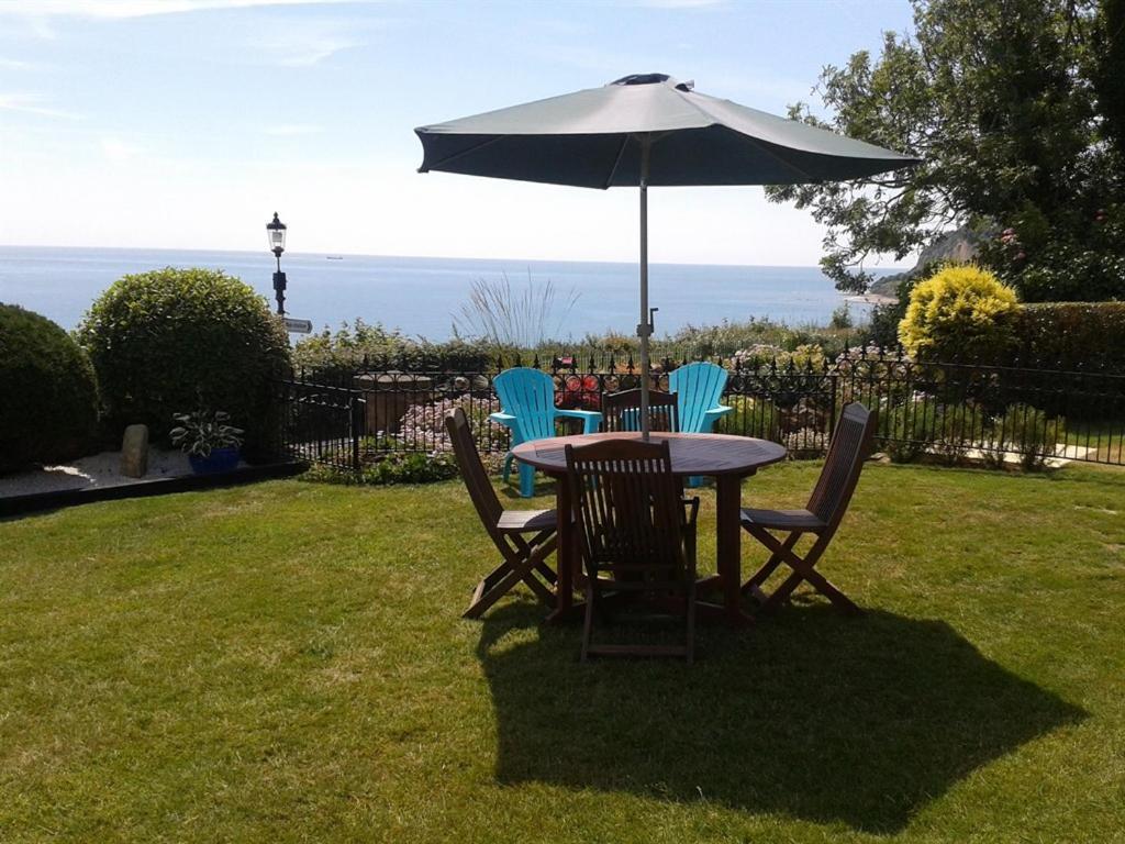 The Cliff Hall Shanklin Exterior photo