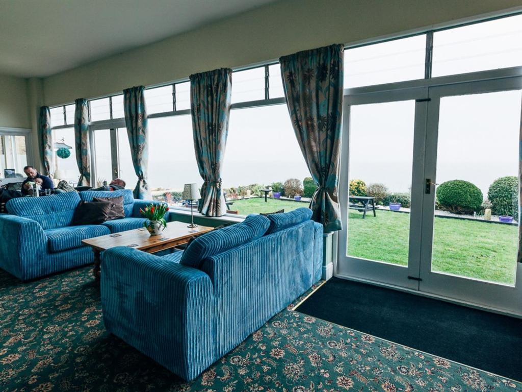 The Cliff Hall Shanklin Exterior photo