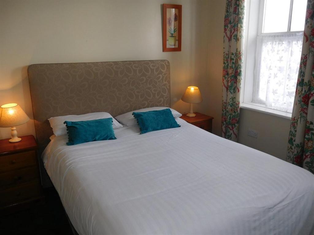 The Cliff Hall Shanklin Room photo