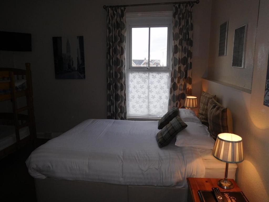 The Cliff Hall Shanklin Room photo